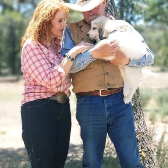 Meet your Posher, Melissa - Picture 4 of 4